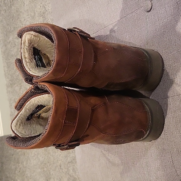 Kamik boots - Picture 3 of 5